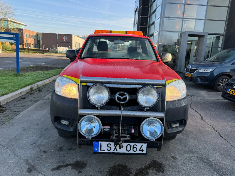 Mazda BT-50 4X4 + TOW TRUCK + DOUBLE WINCH + REMOTE - Лёгкий коммерческий автомобиль: фото 2 Mazda BT-50 4X4 + TOW TRUCK + DOUBLE WINCH + REMOTE - Лёгкий коммерческий автомобиль: фото 2