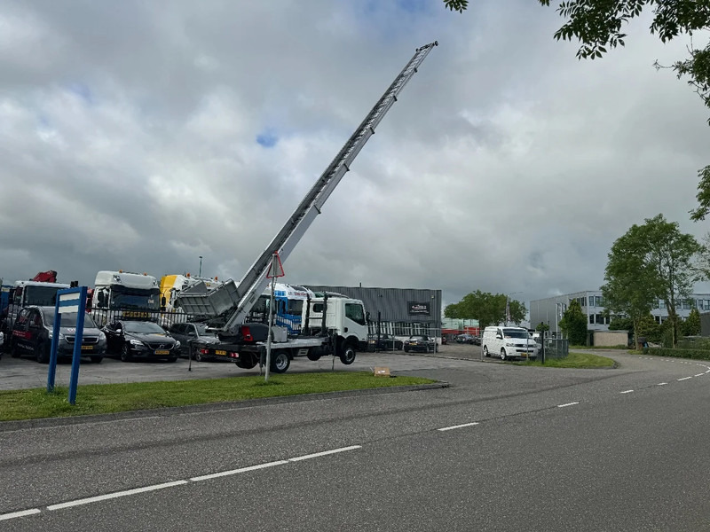 Nissan Cabstar 35.13 EURO 6 + LIFT 25 METER + REMOTE CONTROL - Лёгкий коммерческий автомобиль: фото 5 Nissan Cabstar 35.13 EURO 6 + LIFT 25 METER + REMOTE CONTROL - Лёгкий коммерческий автомобиль: фото 5