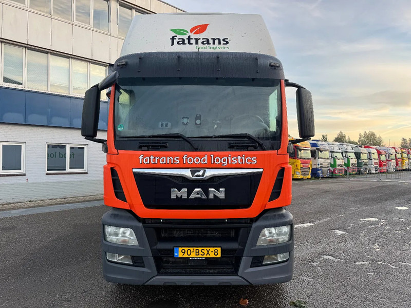MAN TGS 6X2 STEERING AXLE THERMO KING T 1000R TÜV MOT TILL 05-26 - Рефрижератор: фото 2 MAN TGS 6X2 STEERING AXLE THERMO KING T 1000R TÜV MOT TILL 05-26 - Рефрижератор: фото 2
