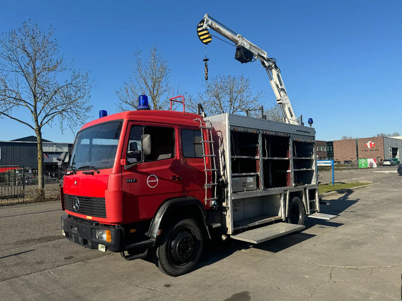 Mercedes-Benz 1117 4X2 FIRE TRUCK HIAB 050A ONLY 105787 KM - Пожарная машина: фото 1 Mercedes-Benz 1117 4X2 FIRE TRUCK HIAB 050A ONLY 105787 KM - Пожарная машина: фото 1