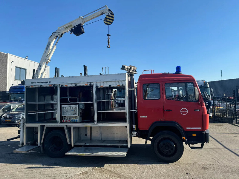 Mercedes-Benz 1117 4X2 FIRE TRUCK HIAB 050A ONLY 105787 KM - Пожарная машина: фото 3 Mercedes-Benz 1117 4X2 FIRE TRUCK HIAB 050A ONLY 105787 KM - Пожарная машина: фото 3