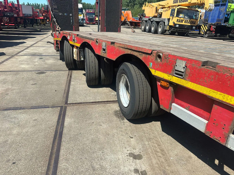 Nooteboom MCO-48-03 FORCED STEERING, 3,5 M EXTENDABLE, LIFTING DECK, WINCH, DUBBLE HYDRAULIC RAMPS - Низкорамный полуприцеп: фото 4 Nooteboom MCO-48-03 FORCED STEERING, 3,5 M EXTENDABLE, LIFTING DECK, WINCH, DUBBLE HYDRAULIC RAMPS - Низкорамный полуприцеп: фото 4