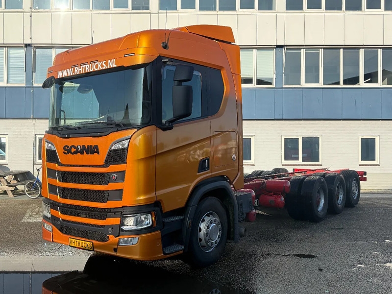 Scania R730 V8 NGS 8X4 EURO 6 + RETARDER - BIG AXLES - Грузовик-шасси: фото 1 Scania R730 V8 NGS 8X4 EURO 6 + RETARDER - BIG AXLES - Грузовик-шасси: фото 1