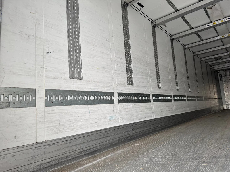 Полуприцеп-рефрижератор Schmitz Cargobull SCB*S3B + SLXi 300 THERMO KING D&E - DOPPELSTOCK: фото 9