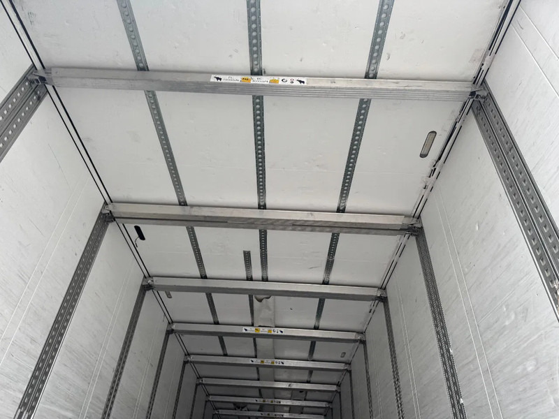 Полуприцеп-рефрижератор Schmitz Cargobull SCB*S3B + SLXi 300 THERMO KING D&E - DOPPELSTOCK: фото 11