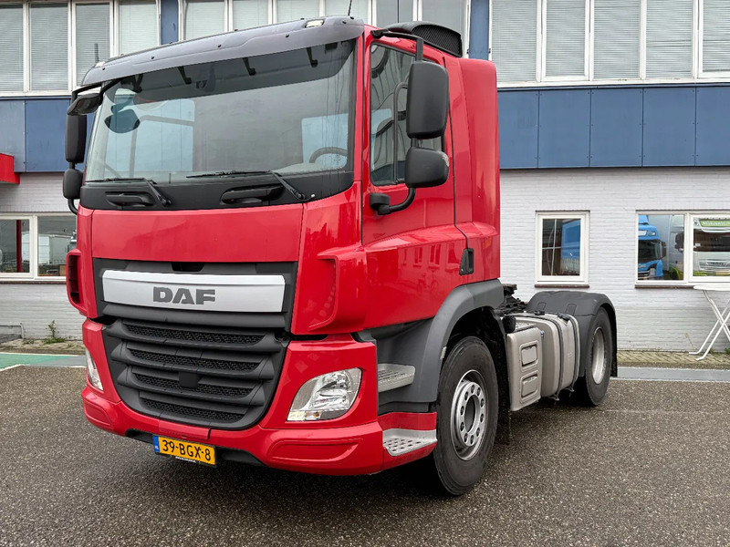 DAF CF 370 4X2 EURO 6 - WHEELBASE: 3,25 METER - Тягач: фото 1 DAF CF 370 4X2 EURO 6 - WHEELBASE: 3,25 METER - Тягач: фото 1