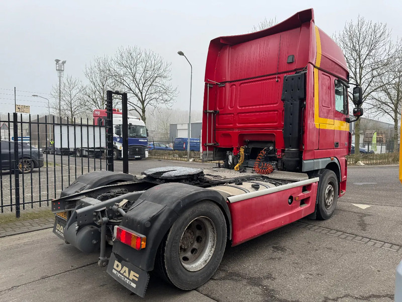DAF XF 105.460 4X2 - EURO 5 + FULL SPOILER + NL TRUCK - Тягач: фото 4 DAF XF 105.460 4X2 - EURO 5 + FULL SPOILER + NL TRUCK - Тягач: фото 4