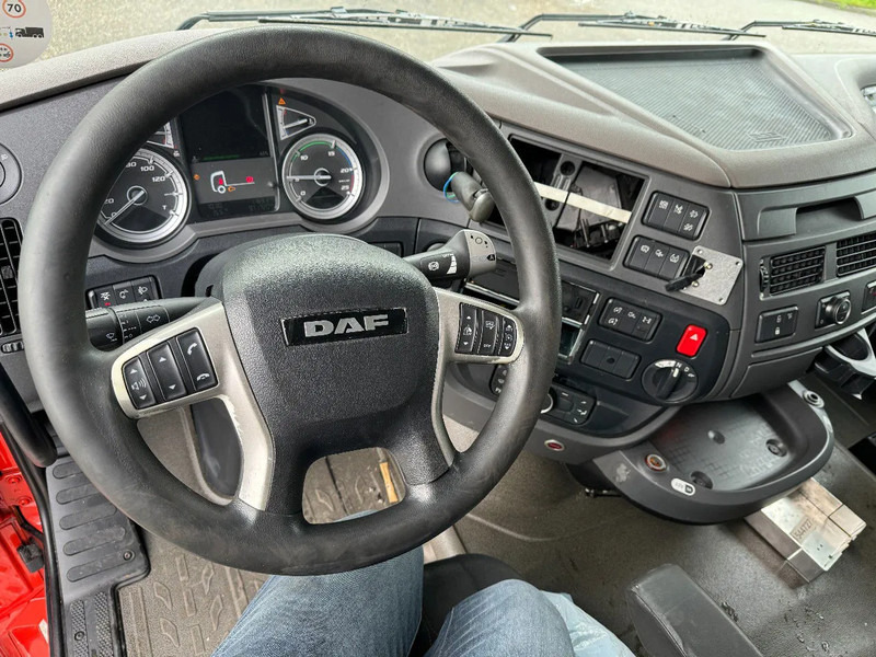 Тягач DAF XF 450 4X2 LOW DECK EURO 6: фото 14