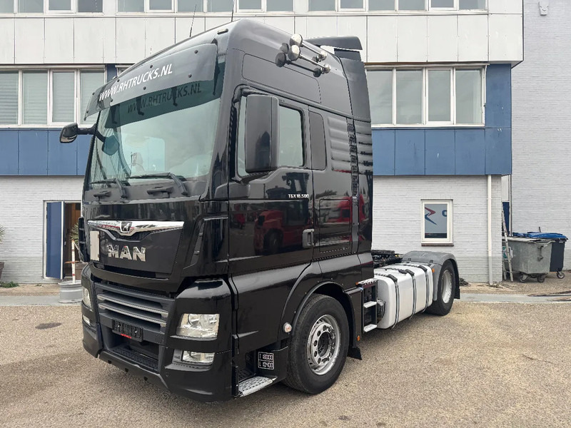 MAN TGX 18.500 4X2 EURO 6 - Тягач: фото 1 MAN TGX 18.500 4X2 EURO 6 - Тягач: фото 1