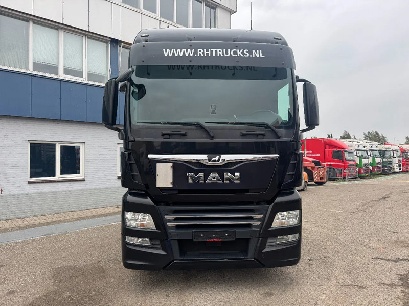 MAN TGX 18.500 4X2 EURO 6 - Тягач: фото 2 MAN TGX 18.500 4X2 EURO 6 - Тягач: фото 2
