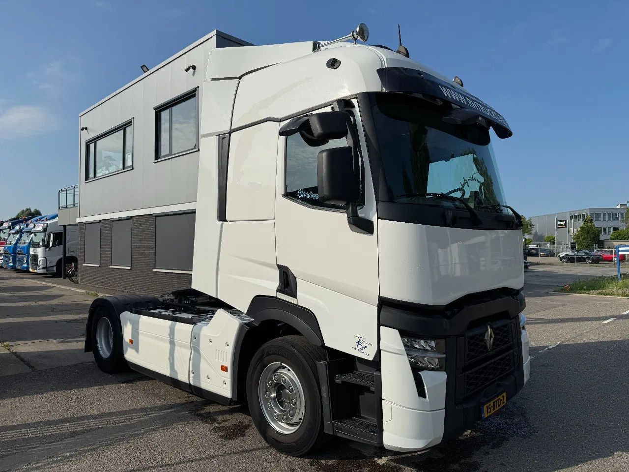 Renault T440 - 13-LITER ENGINE! - EURO 6 SKIRTS SPOILER - Тягач: фото 4 Renault T440 - 13-LITER ENGINE! - EURO 6 SKIRTS SPOILER - Тягач: фото 4