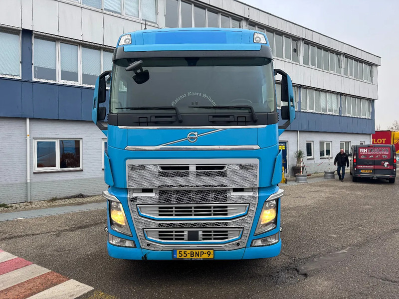 Volvo FH 460 4X2 EURO 6 LNG + DIESEL TÜV TILL 08-2026 - Тягач: фото 2 Volvo FH 460 4X2 EURO 6 LNG + DIESEL TÜV TILL 08-2026 - Тягач: фото 2