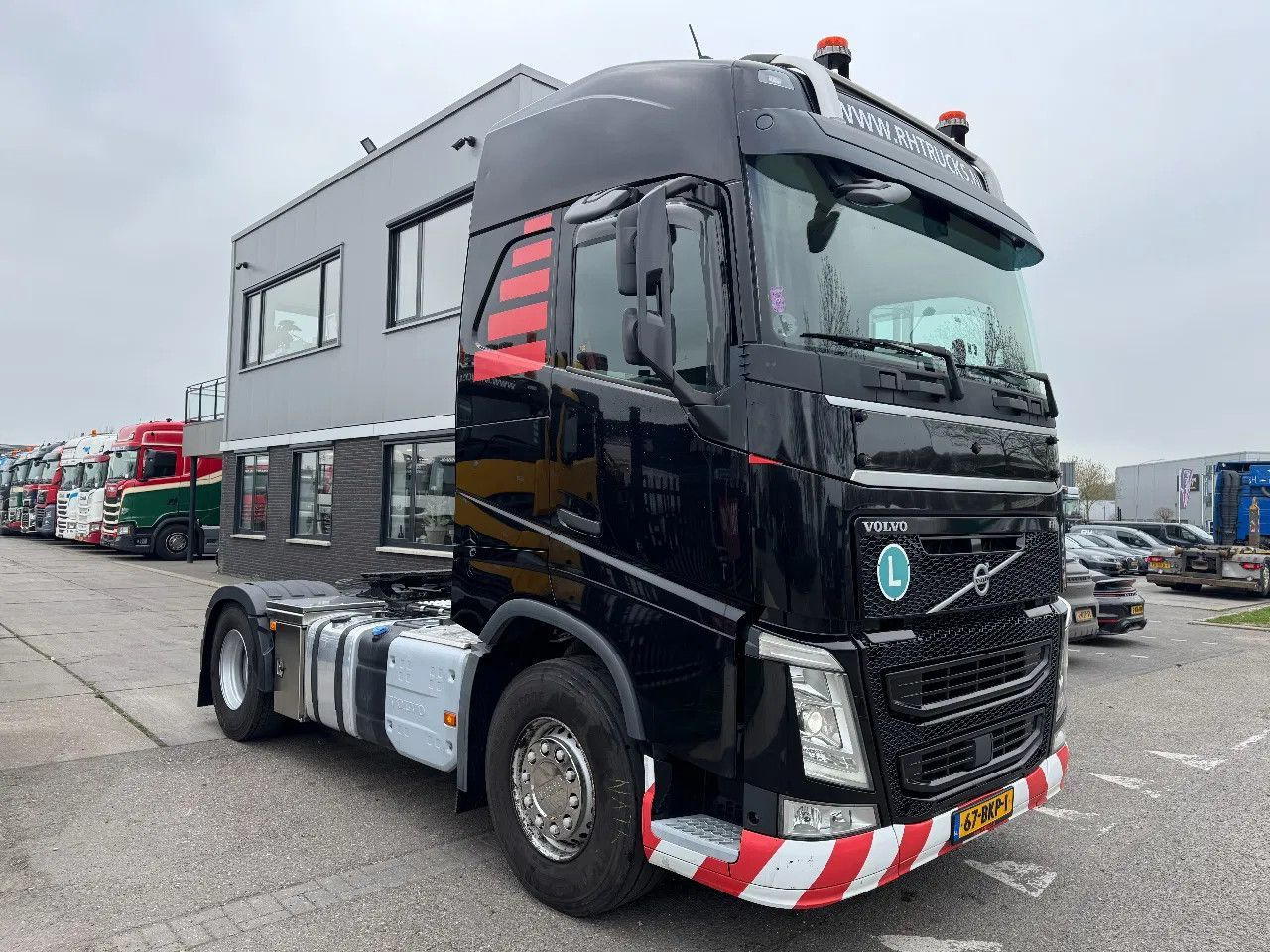 Volvo FH 460 4X2 EURO 6 PARK COOL 2 UNITS - Тягач: фото 4 Volvo FH 460 4X2 EURO 6 PARK COOL 2 UNITS - Тягач: фото 4