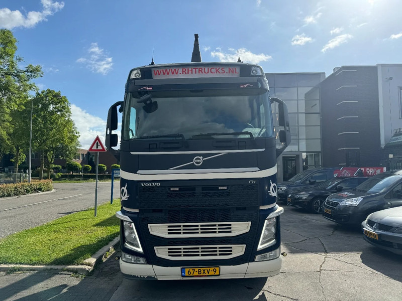 Volvo FH 500 8X2 EURO 6 + PALFINGER T22 HOOKLIFT - Крюковой мультилифт: фото 2 Volvo FH 500 8X2 EURO 6 + PALFINGER T22 HOOKLIFT - Крюковой мультилифт: фото 2
