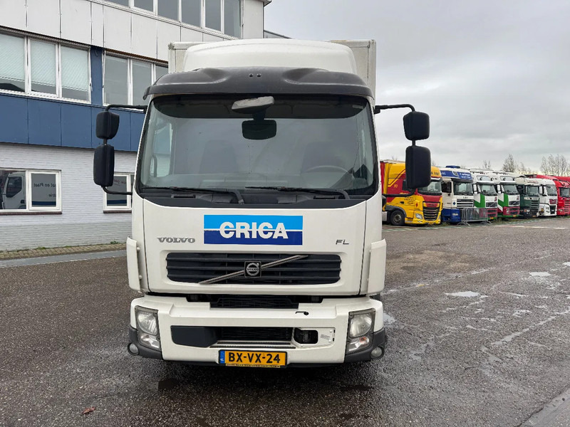 Volvo FL 12.240 4X2 EURO 5 CLOSED BOX TÜV TILL 12-2026 - Грузовик с закрытым кузовом: фото 2 Volvo FL 12.240 4X2 EURO 5 CLOSED BOX TÜV TILL 12-2026 - Грузовик с закрытым кузовом: фото 2
