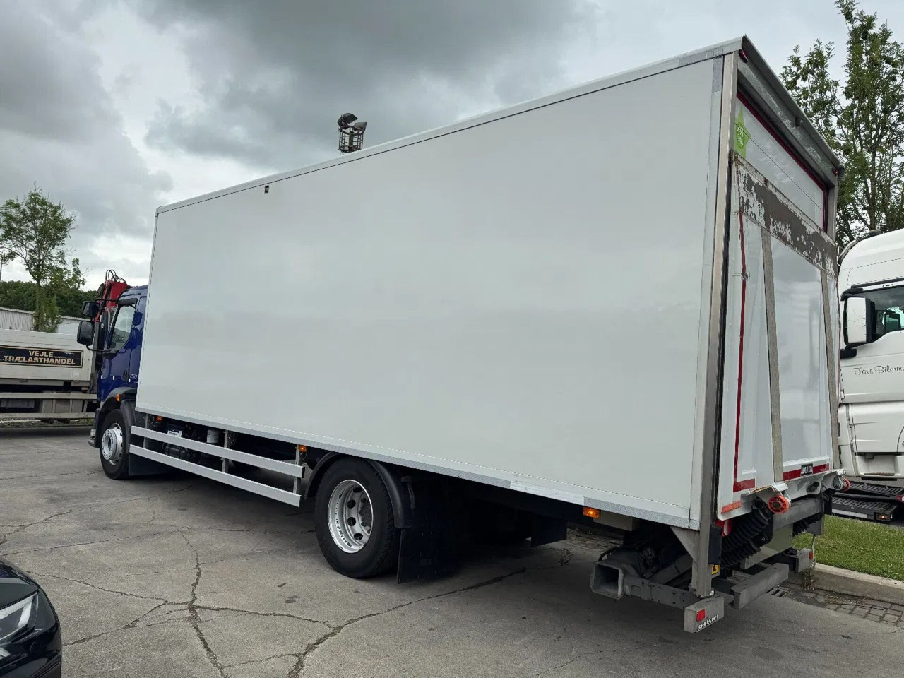 Volvo FL 250 4X2 EURO 6 DHOLLANDIA LIFT + CARGOLOCK TÜ - Грузовик с закрытым кузовом: фото 5 Volvo FL 250 4X2 EURO 6 DHOLLANDIA LIFT + CARGOLOCK TÜ - Грузовик с закрытым кузовом: фото 5