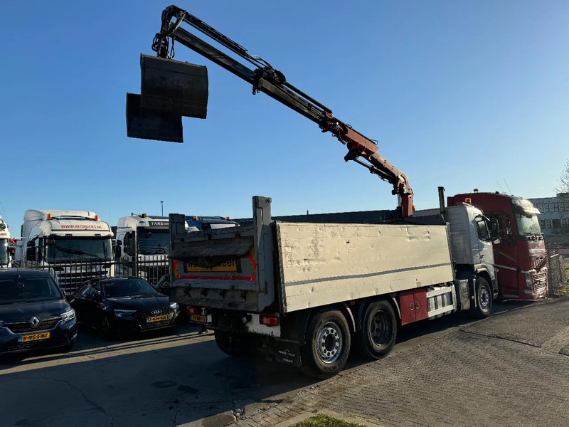 Volvo FM 330 6X2 - EURO 5 + ATLAS 126.3E A2 + REMOTE + LIFT/STEERING AXLE - Самосвал, Автоманипулятор: фото 5 Volvo FM 330 6X2 - EURO 5 + ATLAS 126.3E A2 + REMOTE + LIFT/STEERING AXLE - Самосвал, Автоманипулятор: фото 5