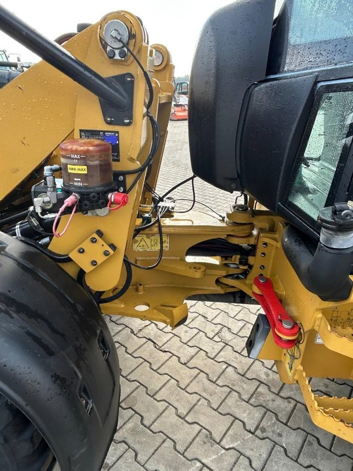 CAT 907 M - Колёсный погрузчик: фото 5 CAT 907 M - Колёсный погрузчик: фото 5