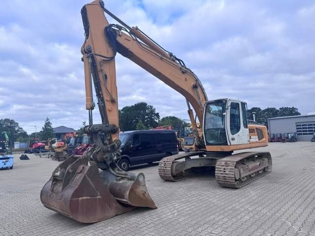 Liebherr R 926 LC - Гусеничный экскаватор: фото 1 Liebherr R 926 LC - Гусеничный экскаватор: фото 1
