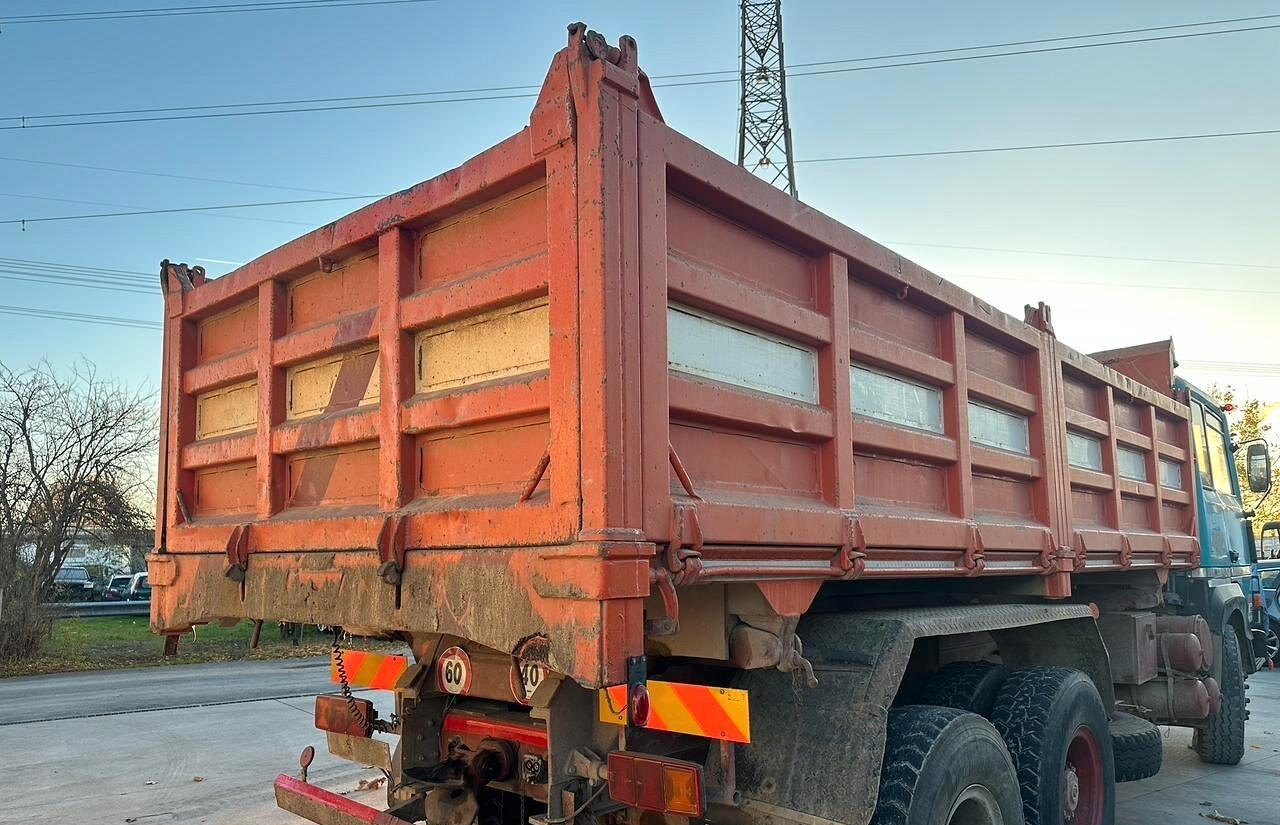 Renault R420 3 assi ribaltabile - Самосвал: фото 4 Renault R420 3 assi ribaltabile - Самосвал: фото 4