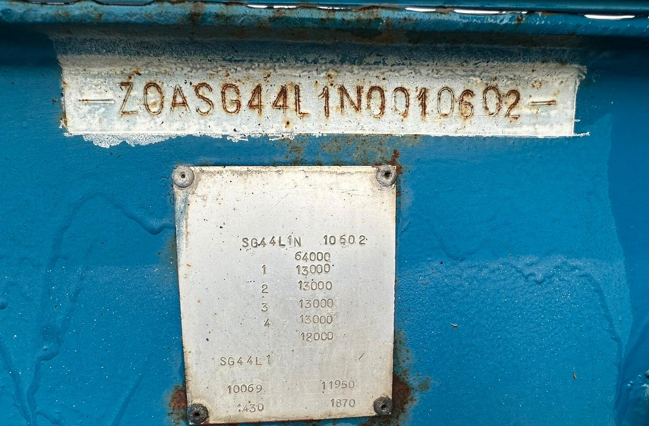 Полуприцеп бортовой/ Платформа Semirimorchio pianale Cometto 4 assi: фото 13 Полуприцеп бортовой/ Платформа Semirimorchio pianale Cometto 4 assi: фото 13