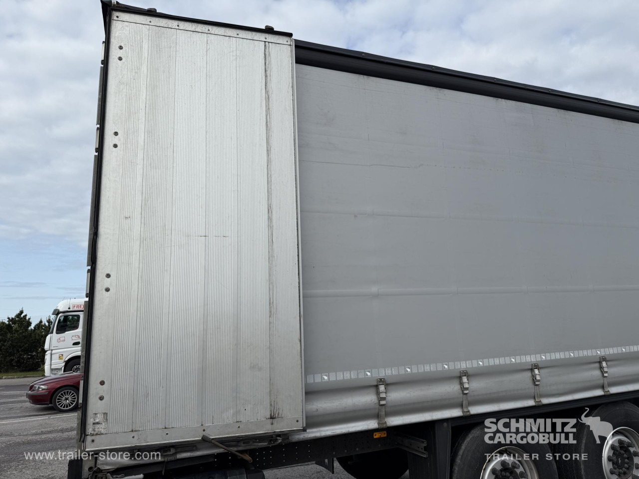 SCHMITZ Curtainsider Standard - Тентованный полуприцеп: фото 3 SCHMITZ Curtainsider Standard - Тентованный полуприцеп: фото 3