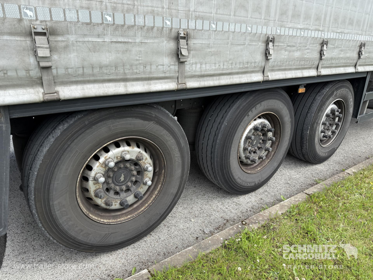 SCHMITZ Curtainsider Standard - Тентованный полуприцеп: фото 4 SCHMITZ Curtainsider Standard - Тентованный полуприцеп: фото 4