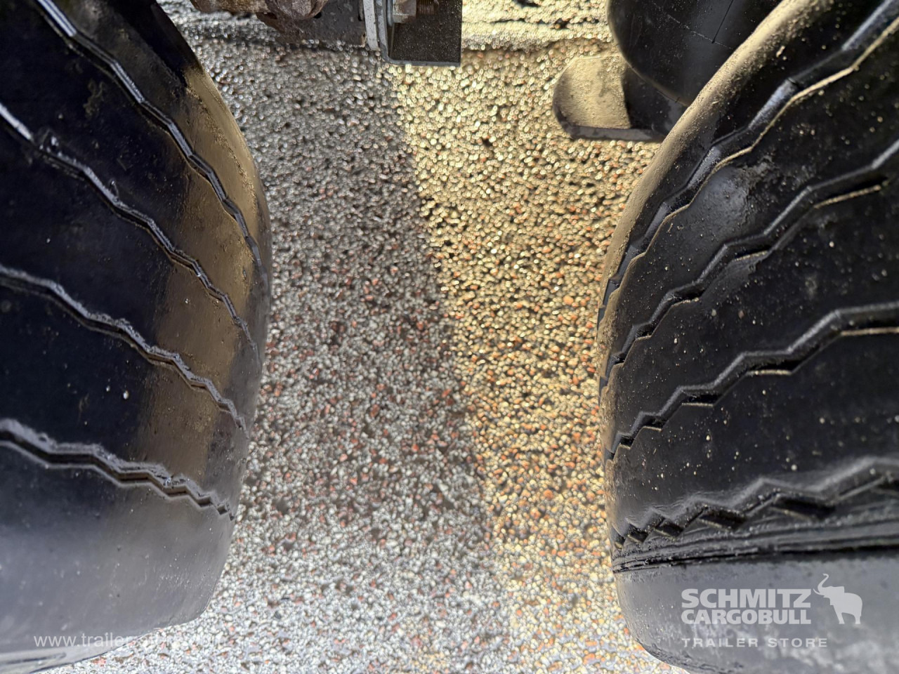 SCHMITZ Curtainsider Standard - Тентованный полуприцеп: фото 4 SCHMITZ Curtainsider Standard - Тентованный полуприцеп: фото 4