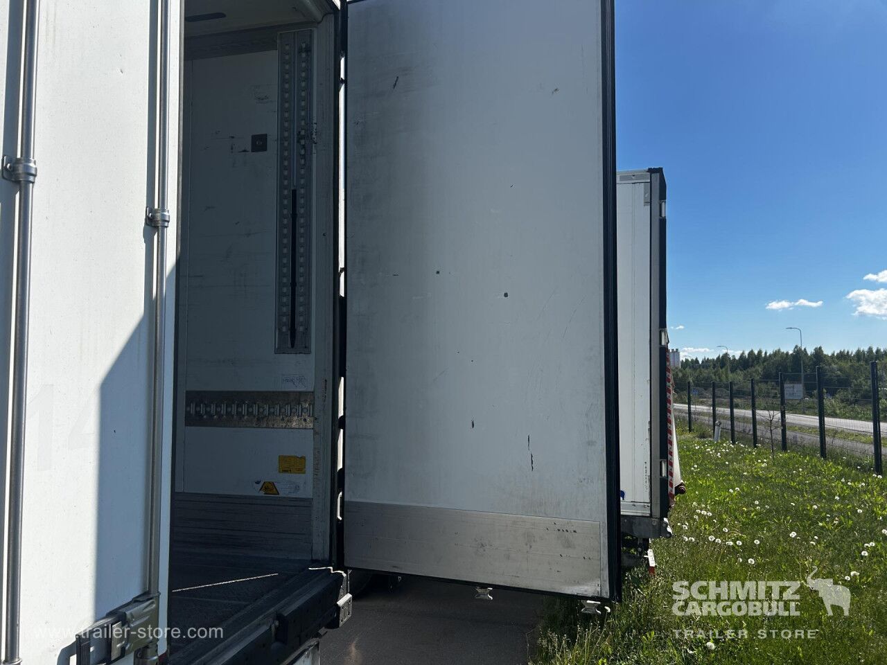 SCHMITZ Reefer Multitemp Double deck - Изотермический полуприцеп: фото 2 SCHMITZ Reefer Multitemp Double deck - Изотермический полуприцеп: фото 2