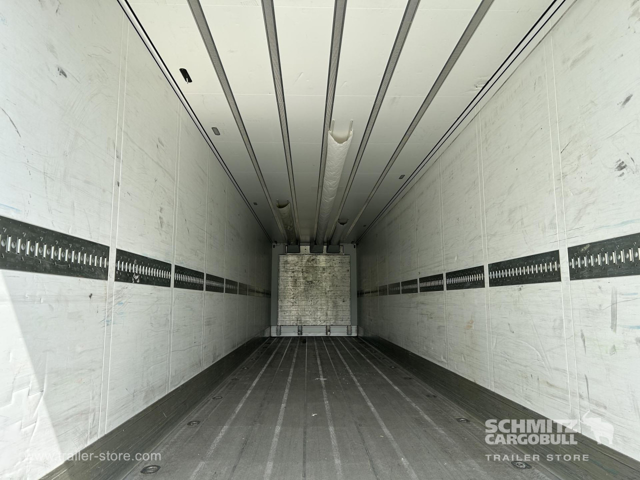 SCHMITZ Reefer Standard - Изотермический полуприцеп: фото 3 SCHMITZ Reefer Standard - Изотермический полуприцеп: фото 3