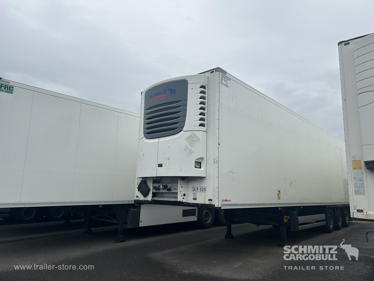 SCHMITZ Reefer Standard - Изотермический полуприцеп: фото 1 SCHMITZ Reefer Standard - Изотермический полуприцеп: фото 1