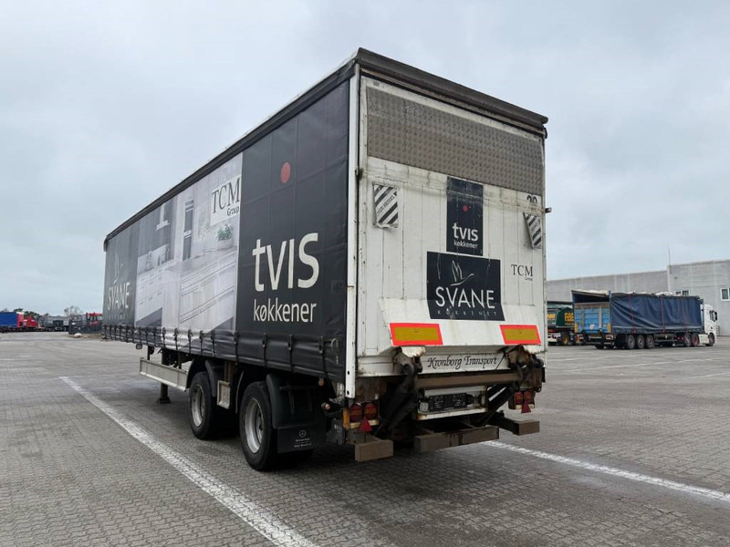 Fliegl Curtainsider / Planenauflieger / Gardin - Тентованный полуприцеп: фото 5 Fliegl Curtainsider / Planenauflieger / Gardin - Тентованный полуприцеп: фото 5