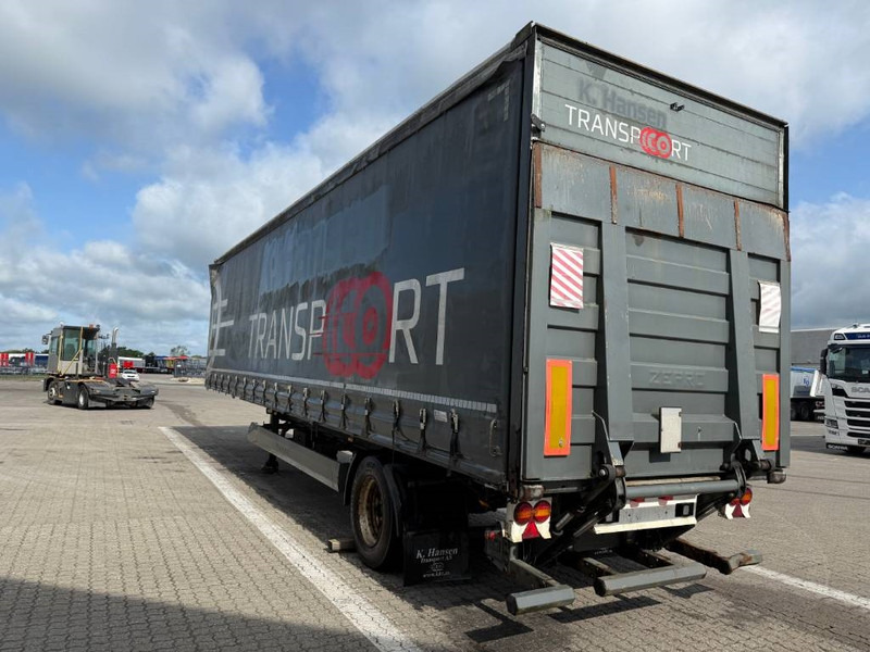 Krone Curtainsider / Planenauflieger / Gardin - Тентованный полуприцеп: фото 5 Krone Curtainsider / Planenauflieger / Gardin - Тентованный полуприцеп: фото 5