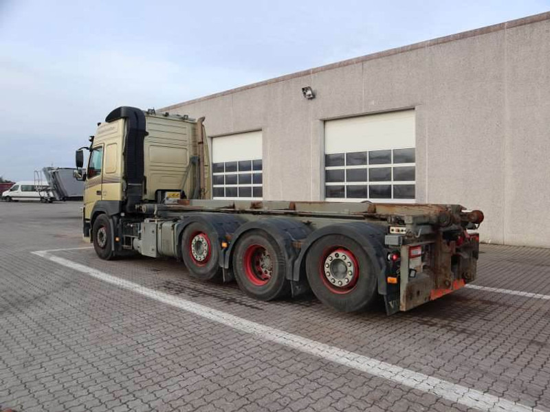 Volvo FM 500 EURO 6 - Тросовый мультилифт: фото 4 Volvo FM 500 EURO 6 - Тросовый мультилифт: фото 4