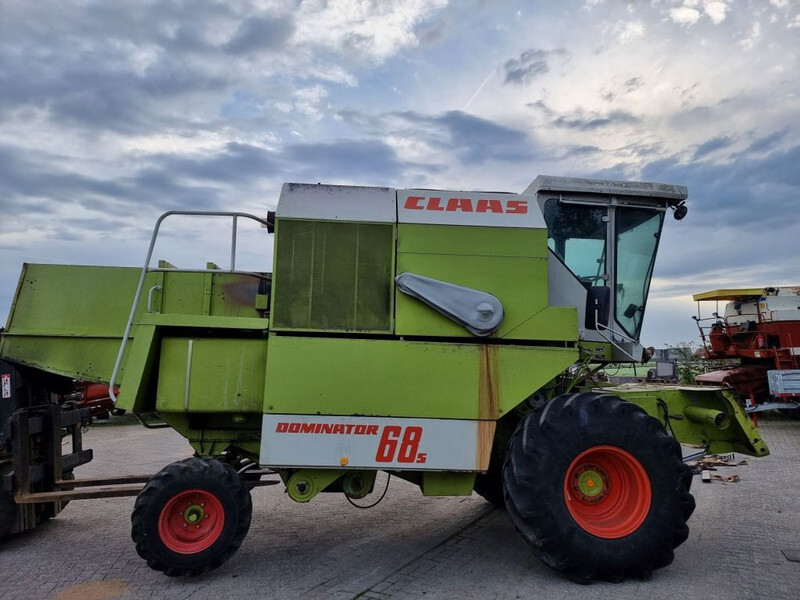 Claas 68s - Зерноуборочный комбайн: фото 4 Claas 68s - Зерноуборочный комбайн: фото 4