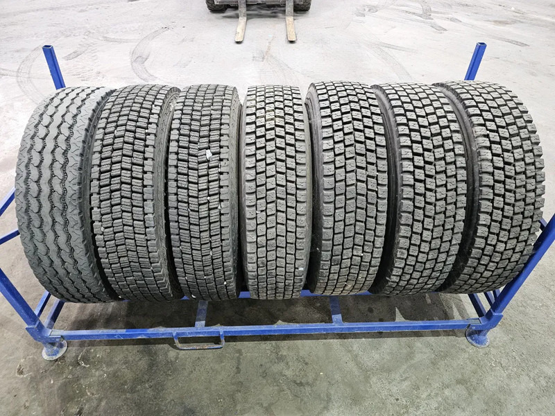 Шина для Грузовиков Continental 295/80R22.5 - 20mm: фото 12 Шина для Грузовиков Continental 295/80R22.5 - 20mm: фото 12