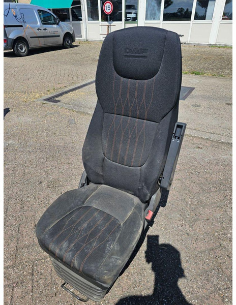 DAF LF 2020 - Сиденье: фото 1 DAF LF 2020 - Сиденье: фото 1