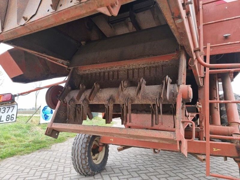 Зерноуборочный комбайн Laverda 3500: фото 13 Зерноуборочный комбайн Laverda 3500: фото 13