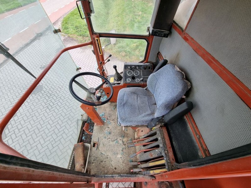 Зерноуборочный комбайн Laverda 3500: фото 9 Зерноуборочный комбайн Laverda 3500: фото 9