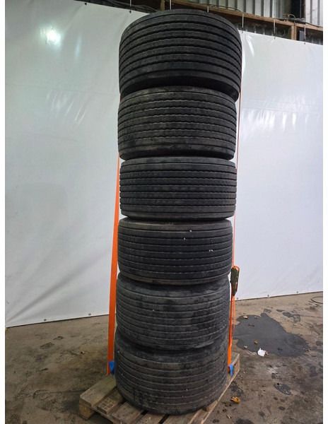 Michelin 445/45 R19.5 Michelin 445/45 R19.5 Band – Trailer Band – Goede Staat – Direct Inzetbaar - Шина: фото 2 Michelin 445/45 R19.5 Michelin 445/45 R19.5 Band – Trailer Band – Goede Staat – Direct Inzetbaar - Шина: фото 2
