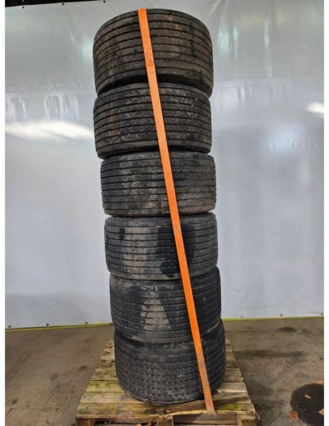 Michelin 445/45 R19.5 Michelin 445/45 R19.5 Band – Trailer Band – Goede Staat – Direct Inzetbaar - Шина: фото 1 Michelin 445/45 R19.5 Michelin 445/45 R19.5 Band – Trailer Band – Goede Staat – Direct Inzetbaar - Шина: фото 1