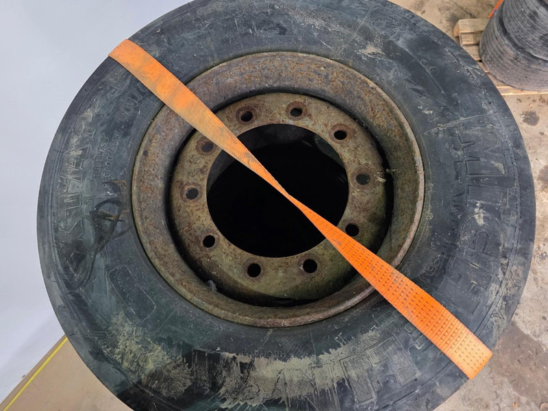 Michelin 445/45 R19.5 - Шина: фото 4 Michelin 445/45 R19.5 - Шина: фото 4