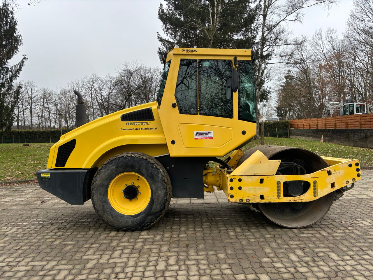 BOMAG BW 177 D-4 - Каток: фото 2 BOMAG BW 177 D-4 - Каток: фото 2