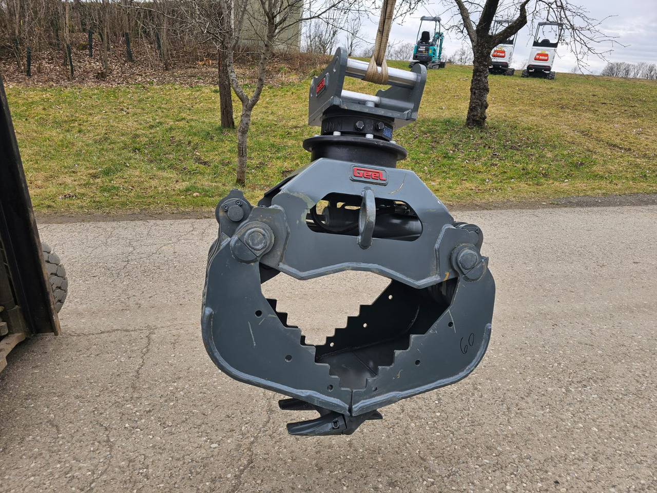 Geel UG08 - Грейфер для Экскаваторов: фото 1 Geel UG08 - Грейфер для Экскаваторов: фото 1