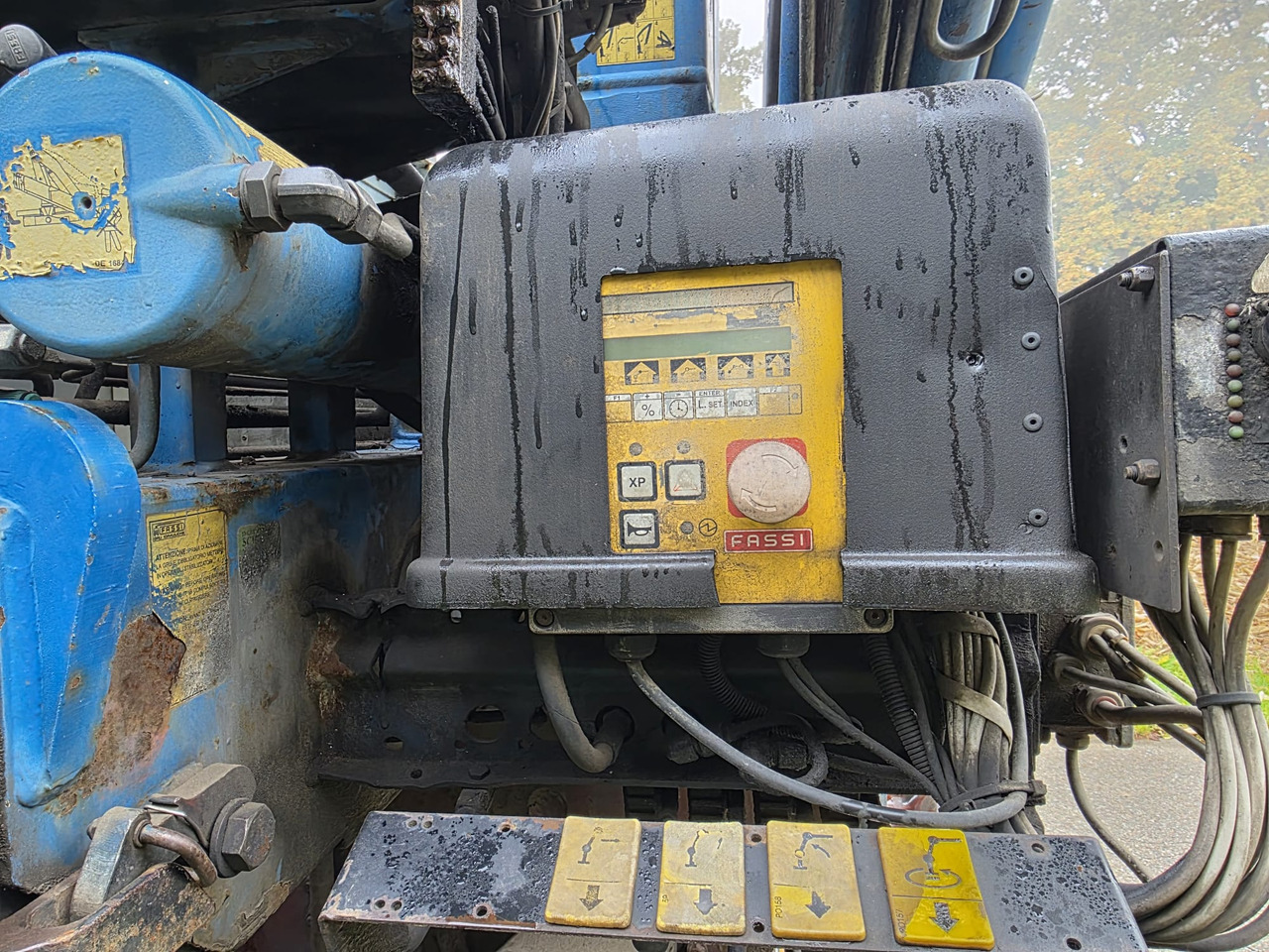 IVECO Stralis AD mit Fassi F210A.25 - Автоманипулятор: фото 5 IVECO Stralis AD mit Fassi F210A.25 - Автоманипулятор: фото 5