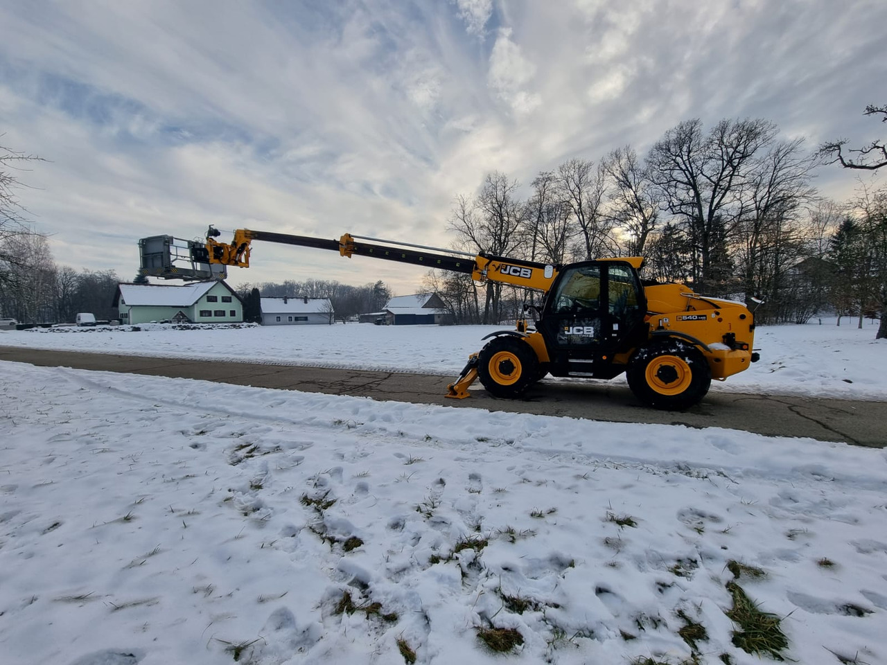 JCB 540-140 - Телескопический фронтальный погрузчик: фото 5 JCB 540-140 - Телескопический фронтальный погрузчик: фото 5
