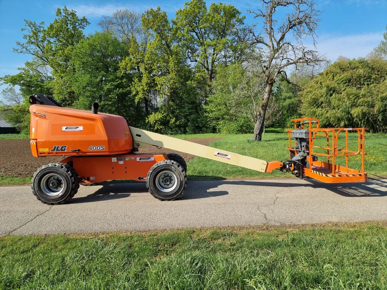 JLG 400S - Телескопический подъемник: фото 2 JLG 400S - Телескопический подъемник: фото 2