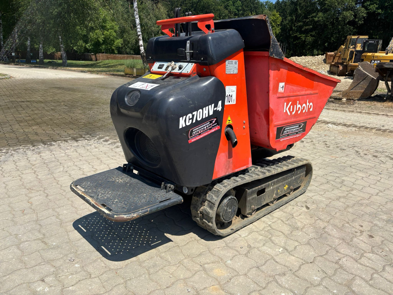 KUBOTA KC 70 - Мини-самосвал: фото 3 KUBOTA KC 70 - Мини-самосвал: фото 3