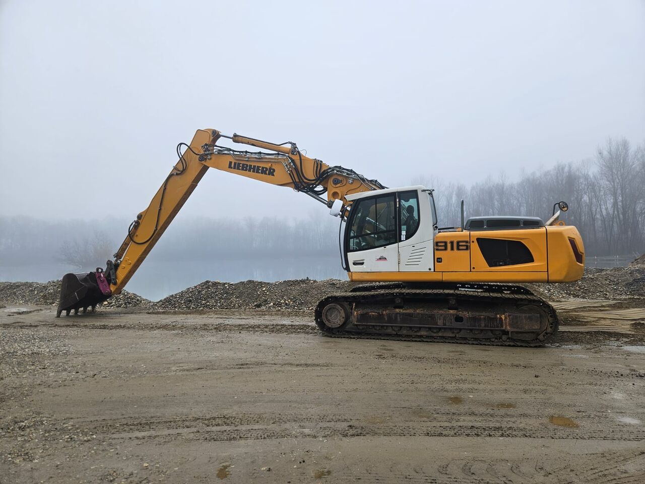 LIEBHERR R 916 LC Litronic - Long Reach multi-user - Экскаватор с длинной стрелой: фото 4 LIEBHERR R 916 LC Litronic - Long Reach multi-user - Экскаватор с длинной стрелой: фото 4