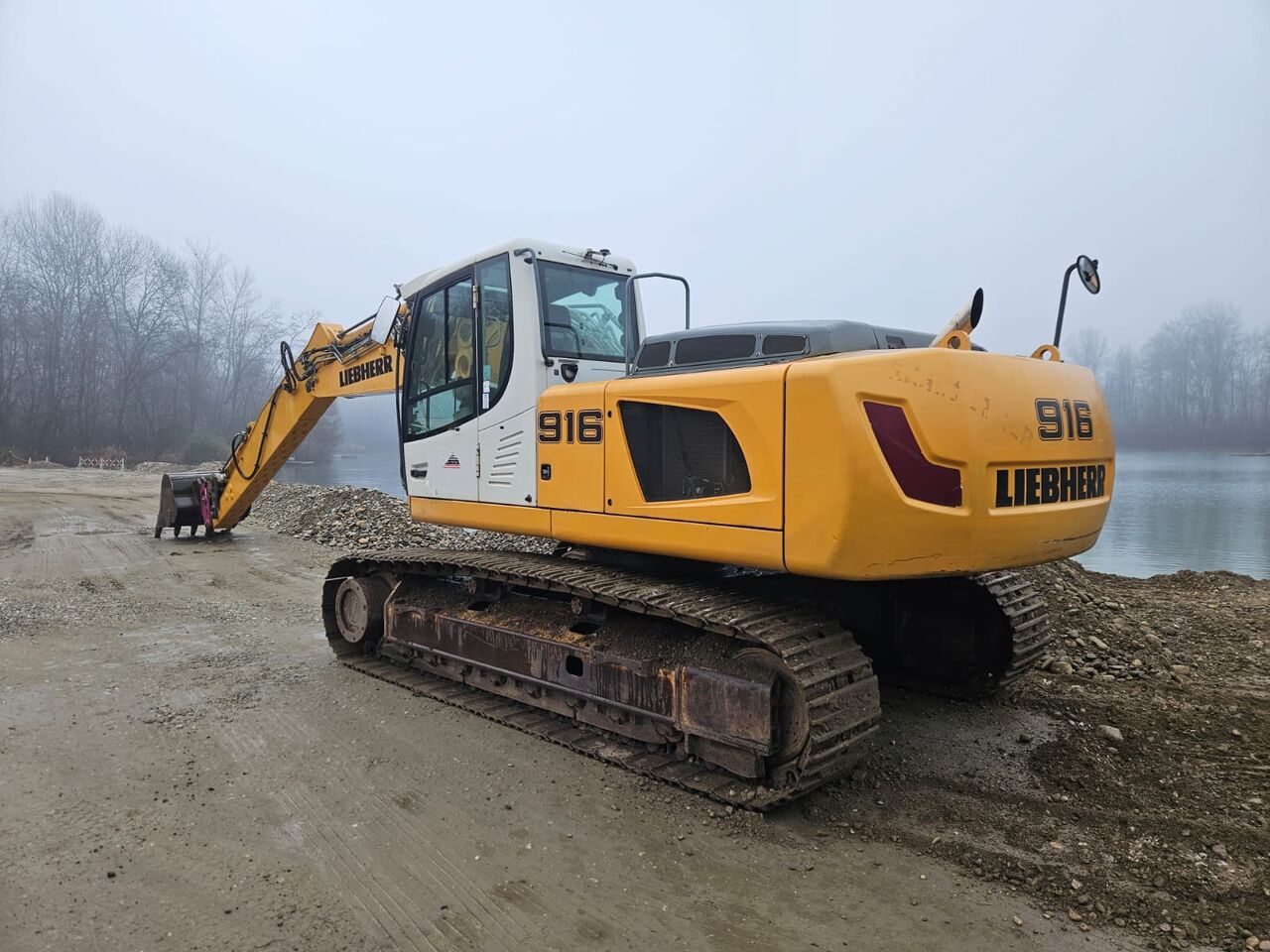 LIEBHERR R 916 LC Litronic - Long Reach multi-user - Экскаватор с длинной стрелой: фото 3 LIEBHERR R 916 LC Litronic - Long Reach multi-user - Экскаватор с длинной стрелой: фото 3